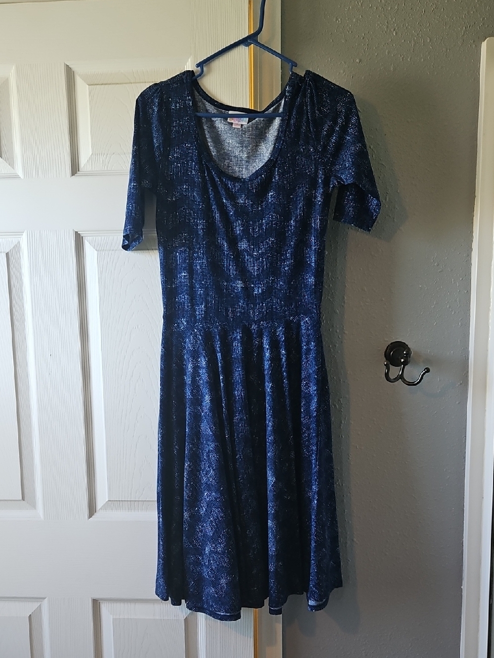LuLaRoe Navy and Black Patterned Midi Dress